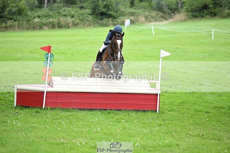 240803-113327-03639 - 005-Laura_Keam-DIAMOND_CRUISE_ON