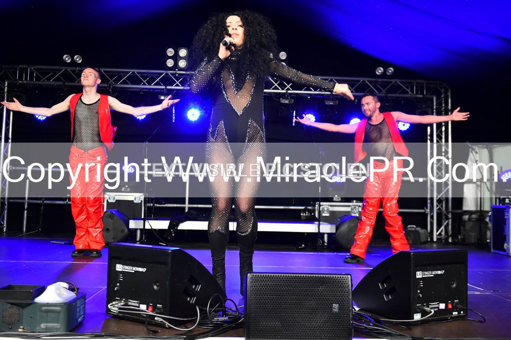 SH4_6655 - The Cher Experience
