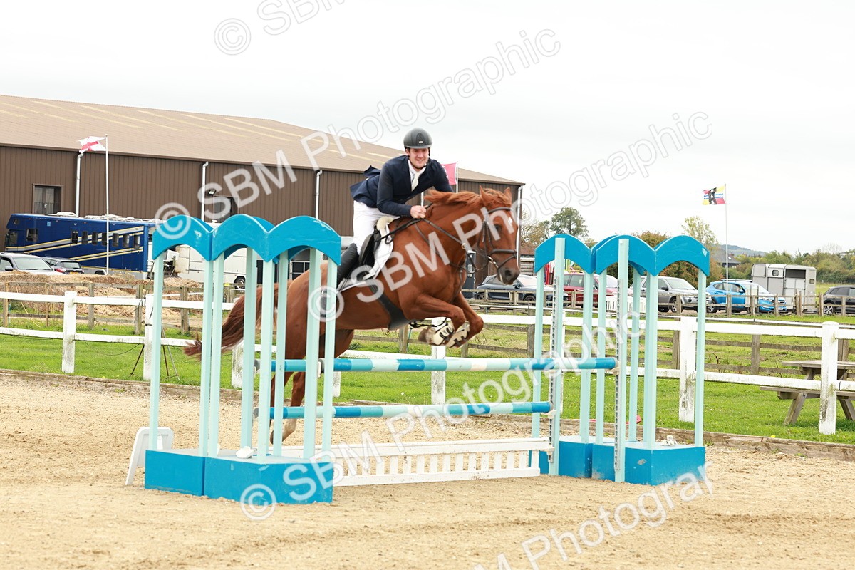 1I0A7213 - Class 3 - Senior Discovery - 1.00m