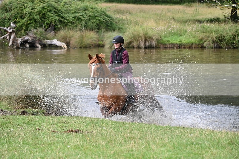 WJ7_2069 - Time at Water 11:14 to 11:36