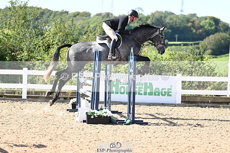 240914A-140514-07531 - Cls 24-S 1.05m Amateur Qualifier