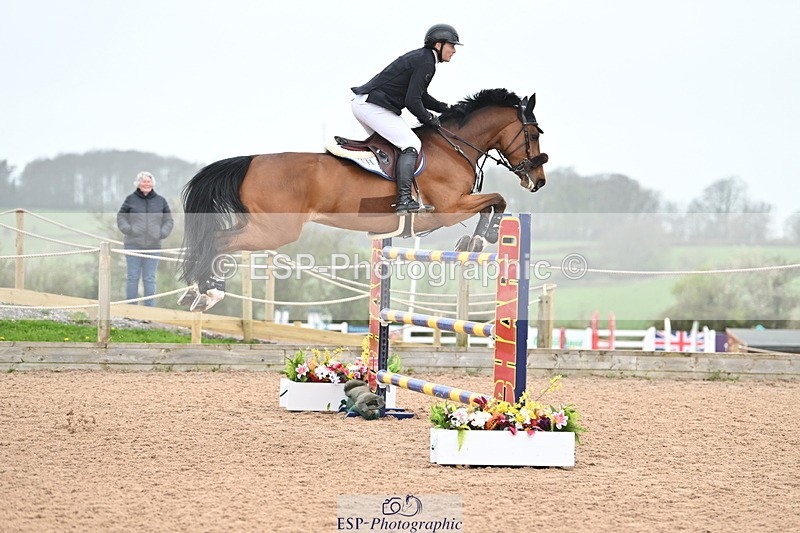 240405A-153047-02301 - Cls 6 National 1.40m Open