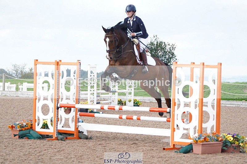 241005A-093038-04286 - SAT Cls 8 Snr British Novice & 90cm Open