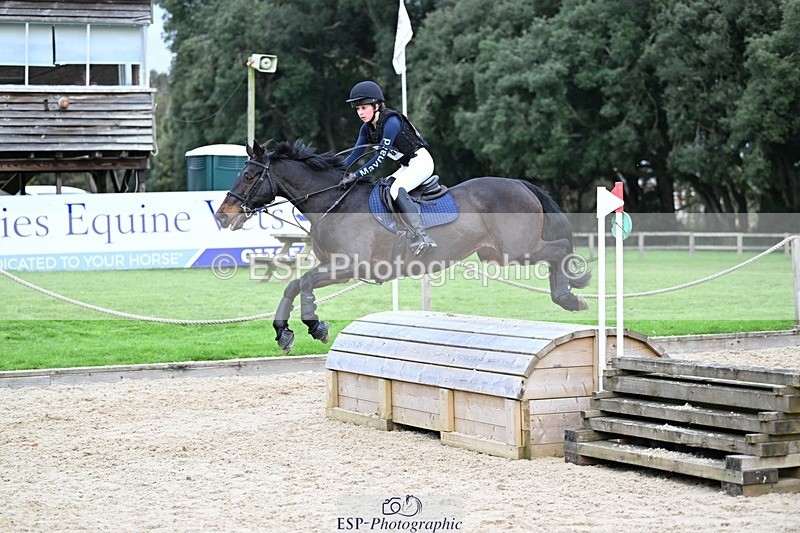 241117-135209-04317 - Cls 3 90-95cm 13.00 to 14.00