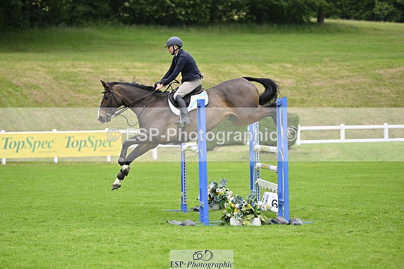 250613A-131424-02123 - Cls 3 Snr Foxhunter