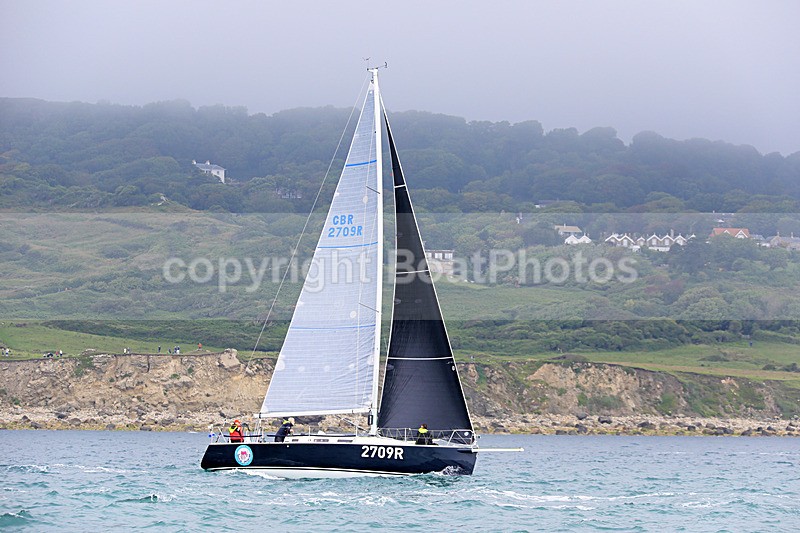 210703 JUMPING JELLYFISH GBR2709R 1Y3A0868 - ROUND THE ISLAND RACE 2021