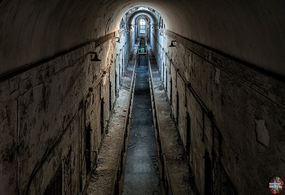 Eastern State Penitentiary (Philadelphia, PA) | Tunnel of Light - Eastern State Penitentiary