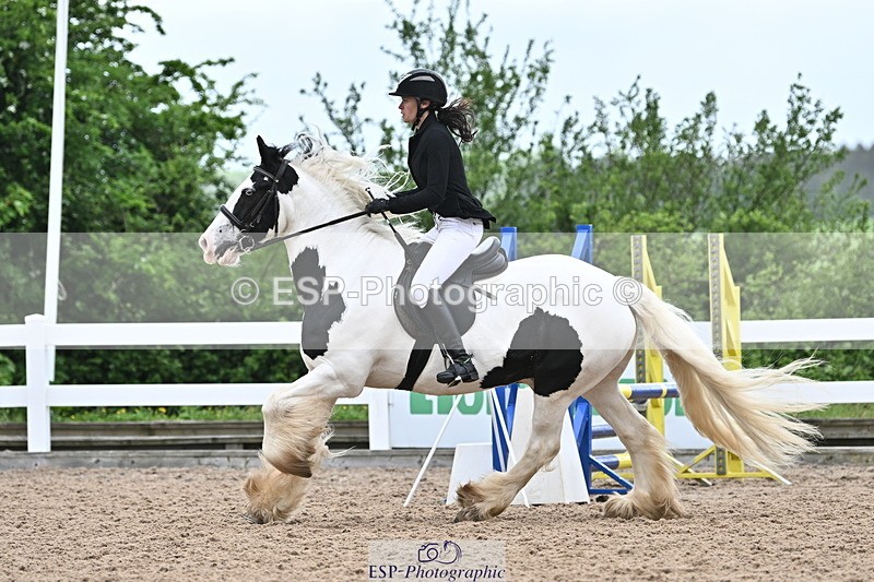 240514A-164157-00099 - 70cm