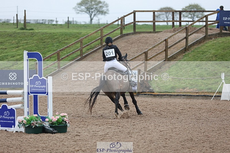 250418-122802-03748 - 201-Satin.Barnes-BEECH.LAWN.SPENCER