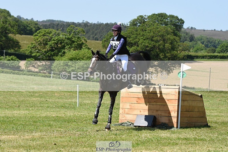 230527-140638-09421 - 320-CAVALIER_GUNFIRE-Tabitha_Baker-XC