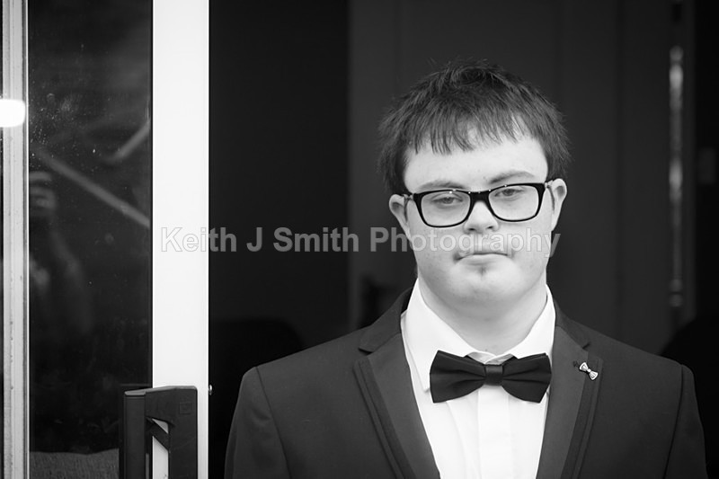 2KJS8927 - Chris on Prom night, (Marianne)