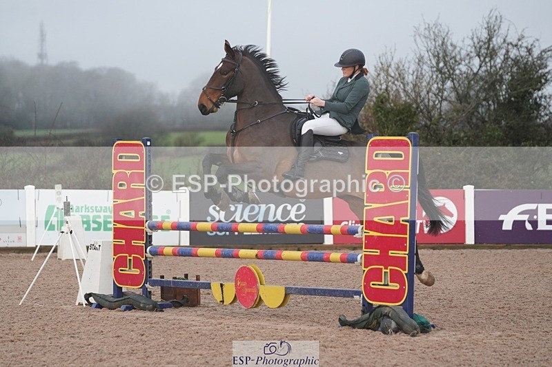 260201-102749-03080 - Cls 16 British Novice and 90cm