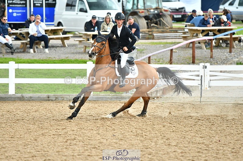 230721A-142537-06904 - Cls 22, 1 Star Gold 1.30m