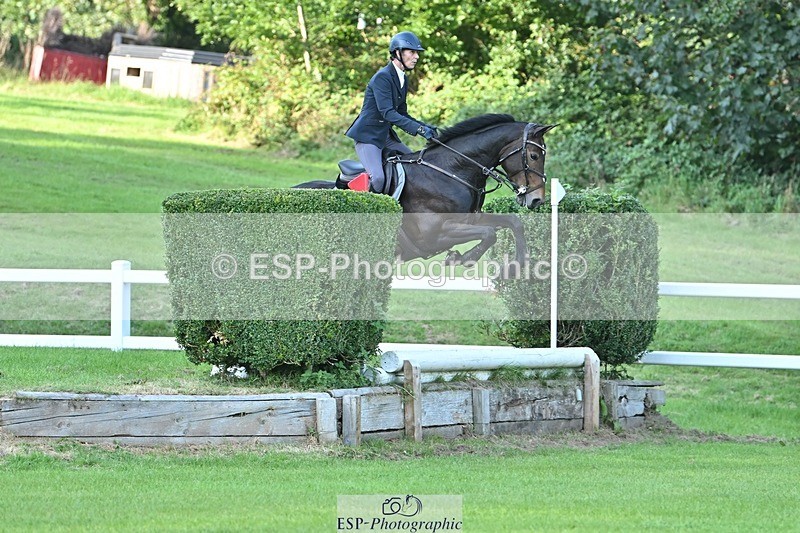 230909-174047-07727 - Cls 14 Snr 1m Derby