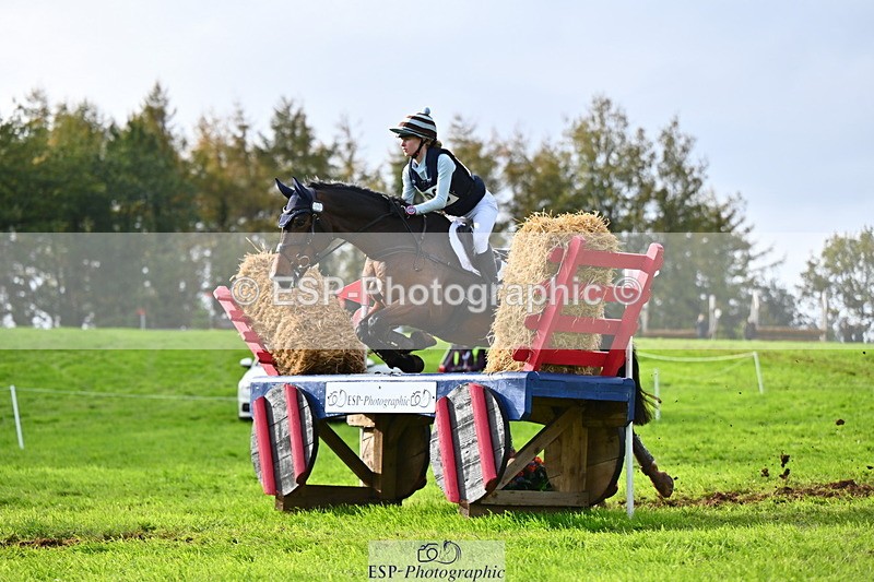 251025A-112717-18437 - E-398-Fenella.Redvers