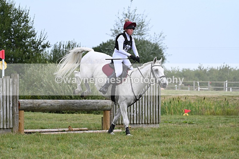 WJ7_8534 - 80cm XC Time 15:45 to 16:02