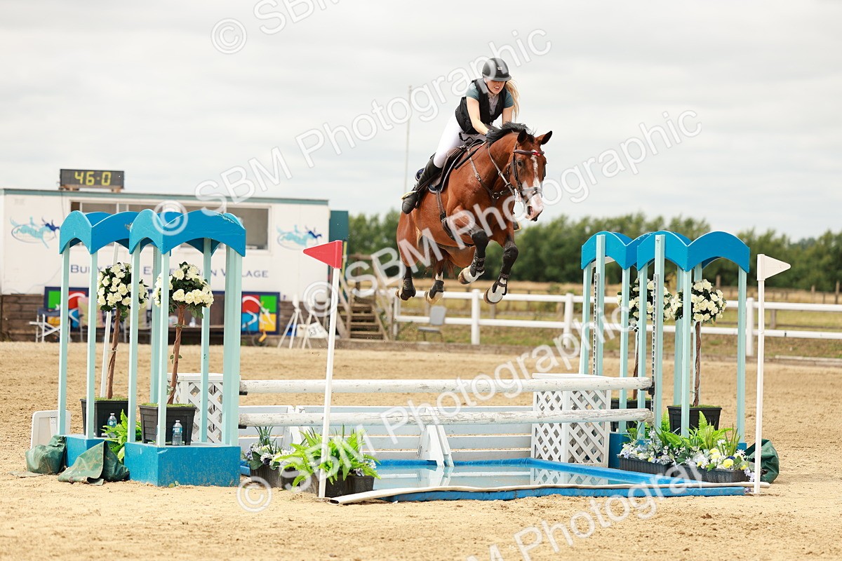 SBM_018086 - Class 21 - Senior Newcomers Championship 2d Rd