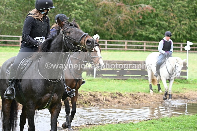 WJ6_4683 - Time at Photographer 11:57 to 12:14