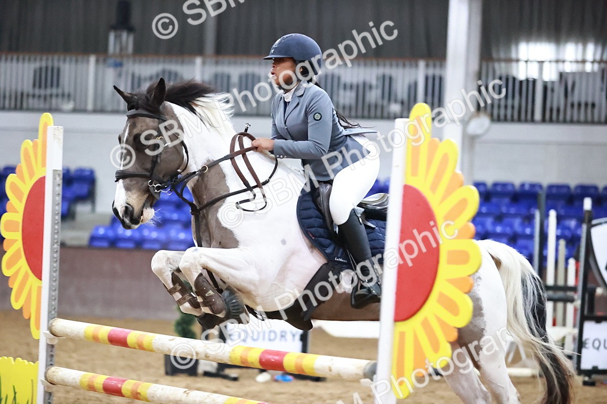 SBM_003035 - Class 13 - Blue Chip Pony Newcomers 1.00m