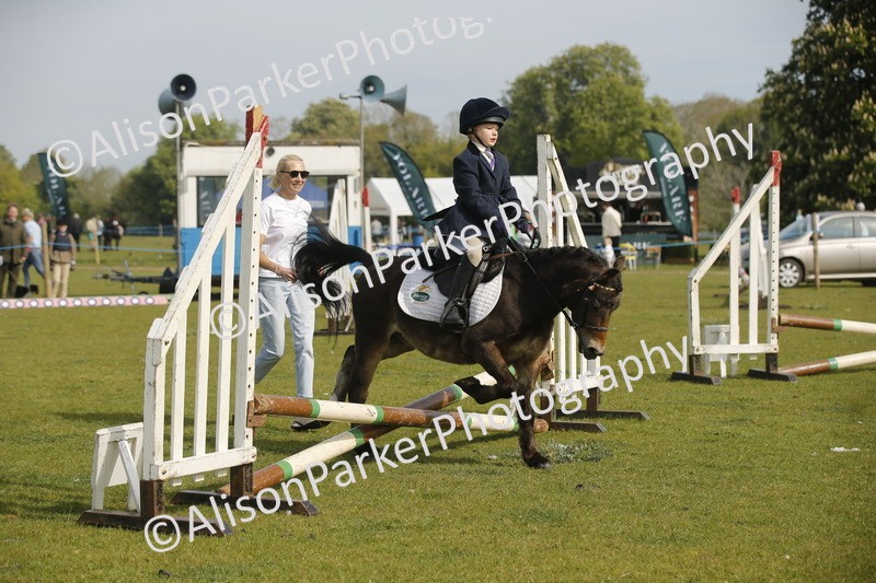 20260426-1084 - Class 1 - Mini Jumping - Lead rein or Assisted