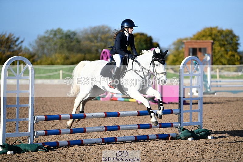 241026A-095541-00551 - SAT Cls 20+21 Club and Schools 60cm