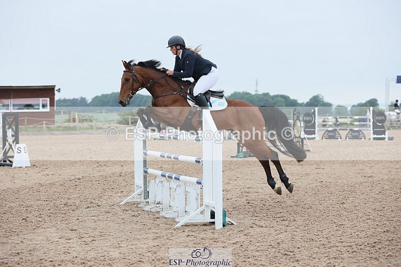 250524-124702-04779 - Cls 15 Snr Fox 1st Rnd