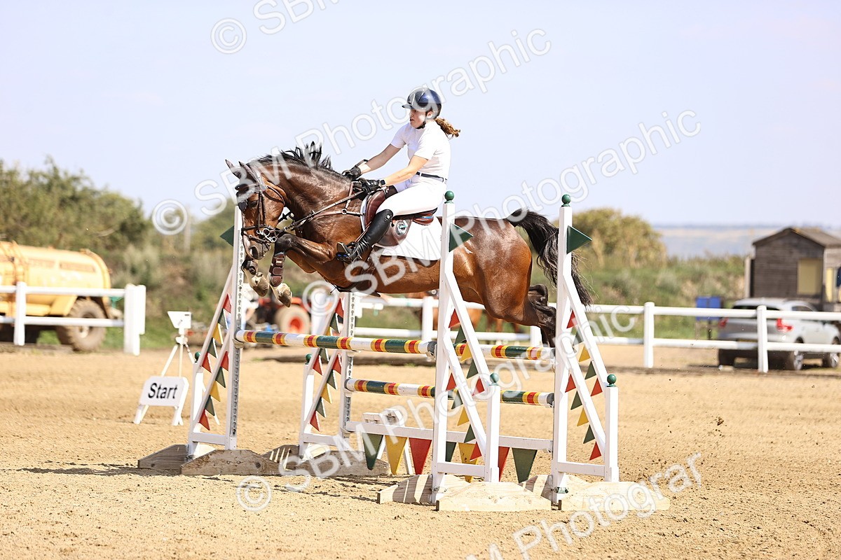 SBM_006865 - Class 13 - Senior Newcomers - 1.10m