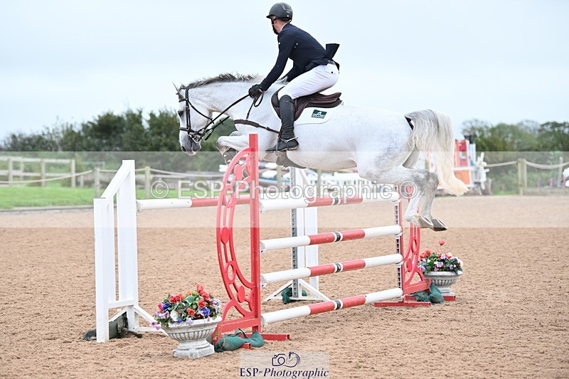 231013A-145352-02845 - Cls 9 Foxhunter & 1.20m Open