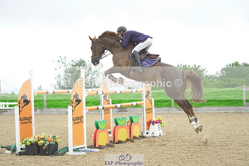 230730A-134852-10174 - Cls 27 Chard Grand Prix