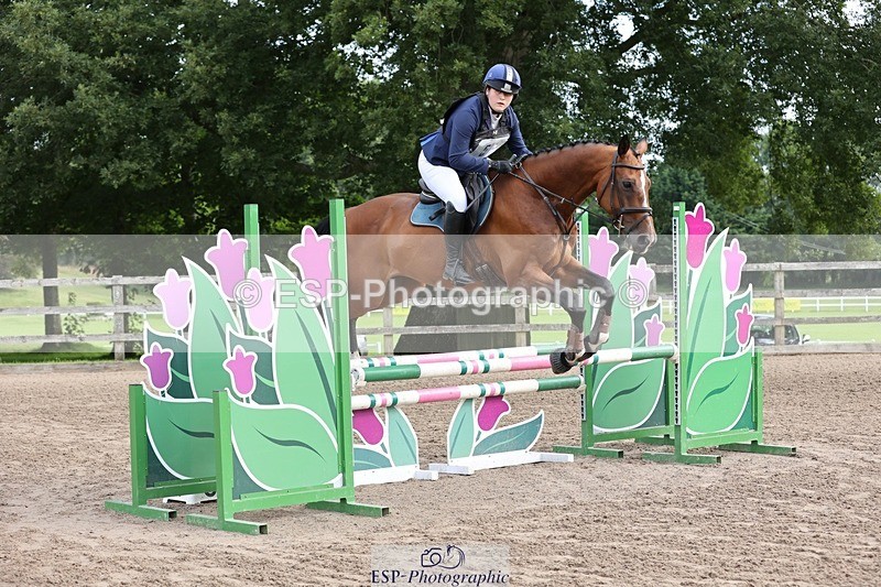 240803-093026-00009 - 051-Sophie_Goodall-MILLFIELD_ROLY_POLY