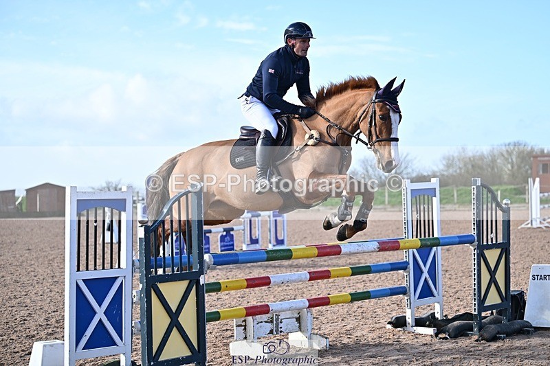 260211-112403-00242 - Cls 3 Snr 1.05m