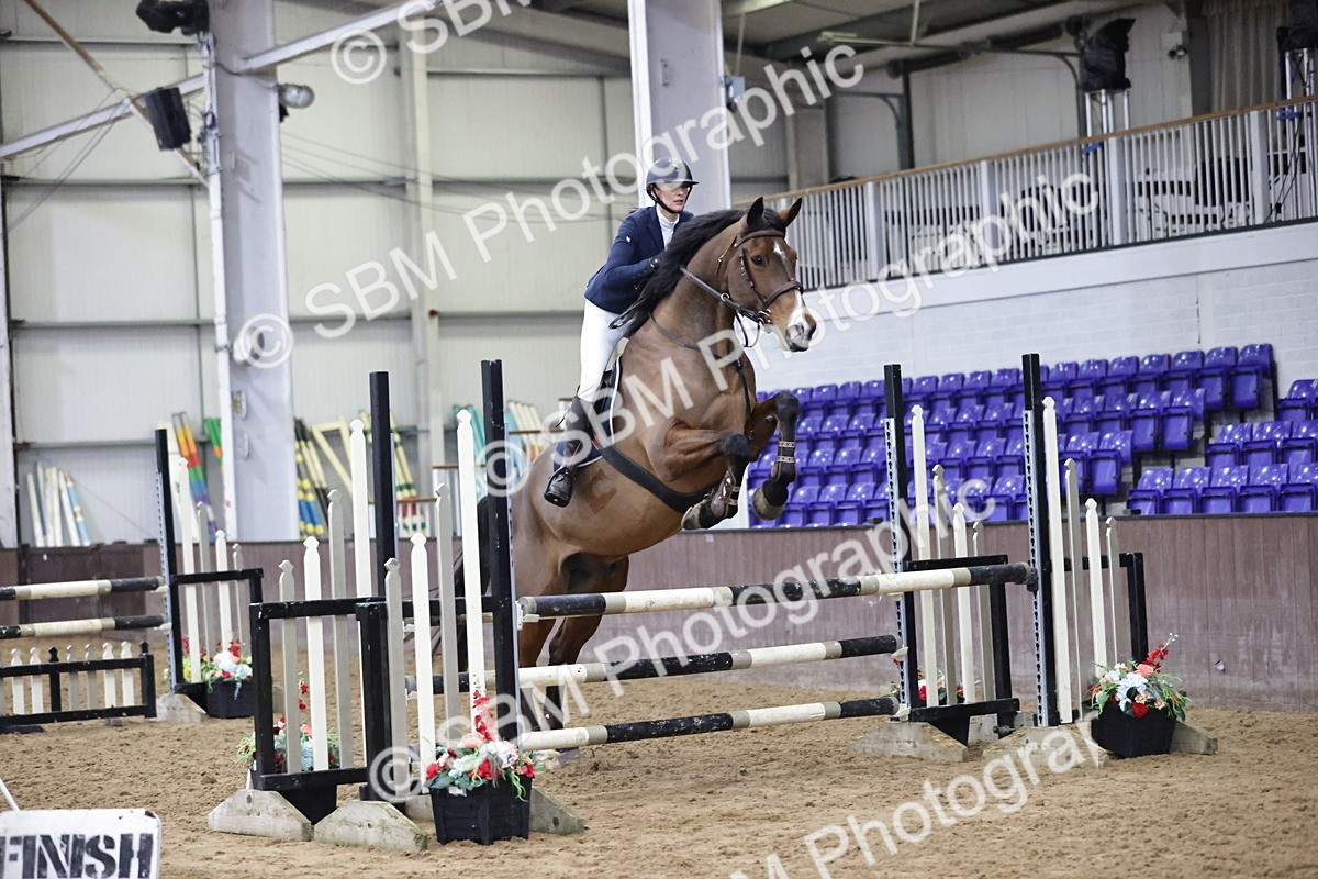 SBM_000786 - Class 3 - Nupafeed Supplements Senior Discovery/ 1m Open