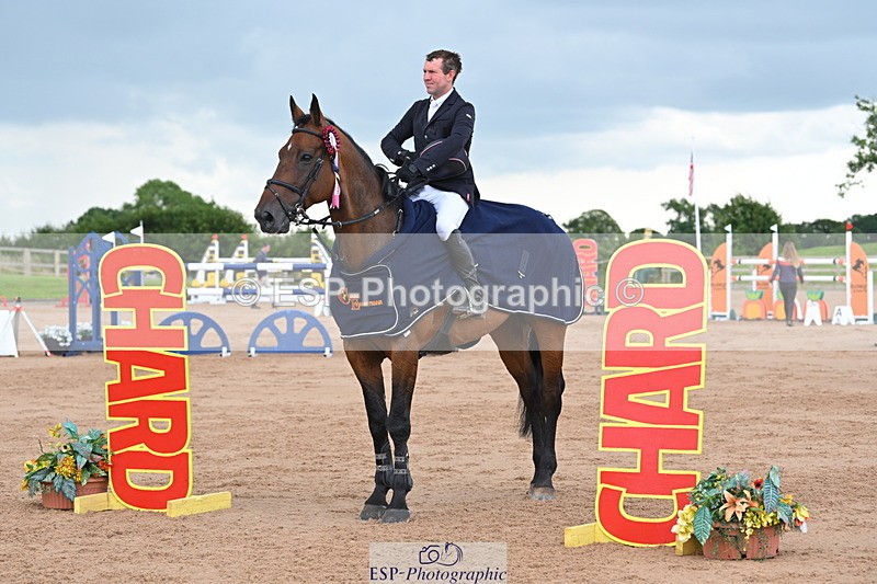 230721A-113930-05705 - Cls 6, 2 Star Medium 1.35m