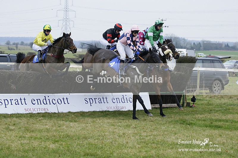 PtP 230122 216 - Cocklebarrow Races - Heythrop Hunt - 23/01/22