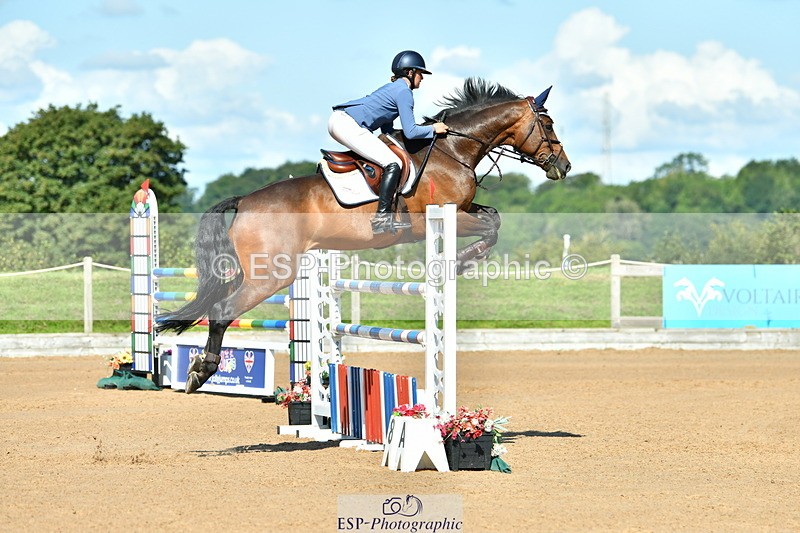 230720A-095242-01845 - Cls 1, 2 Star Small 1.30m