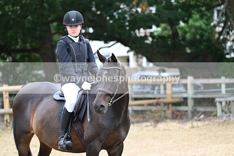 WJ7_1124 - Class 8 Ridden Veterans