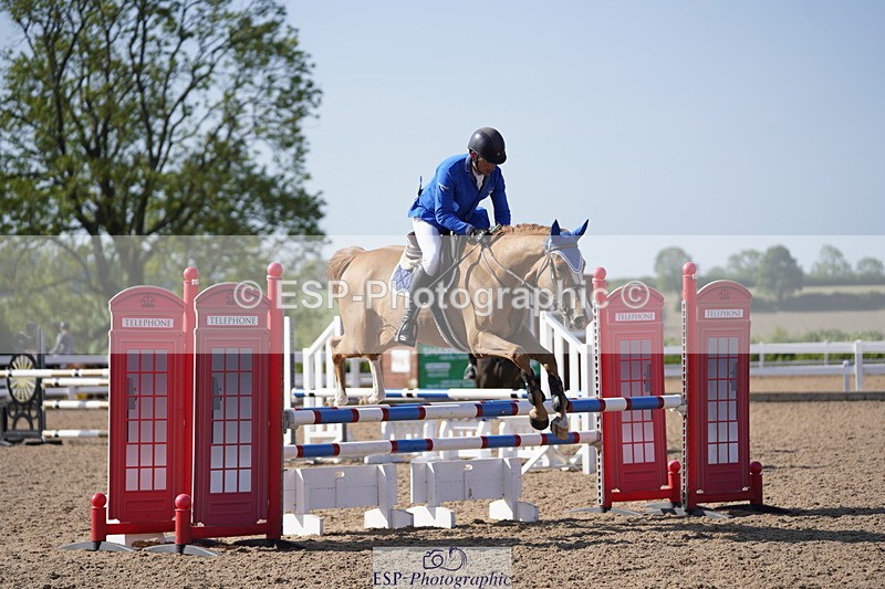 230527A-091018-03158 - Cls 19 British Novice & 90cm Open