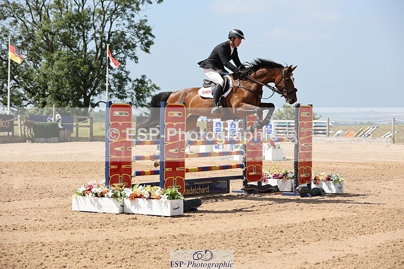 250725-115835-01946 - Cls 2 Snr Newcomers