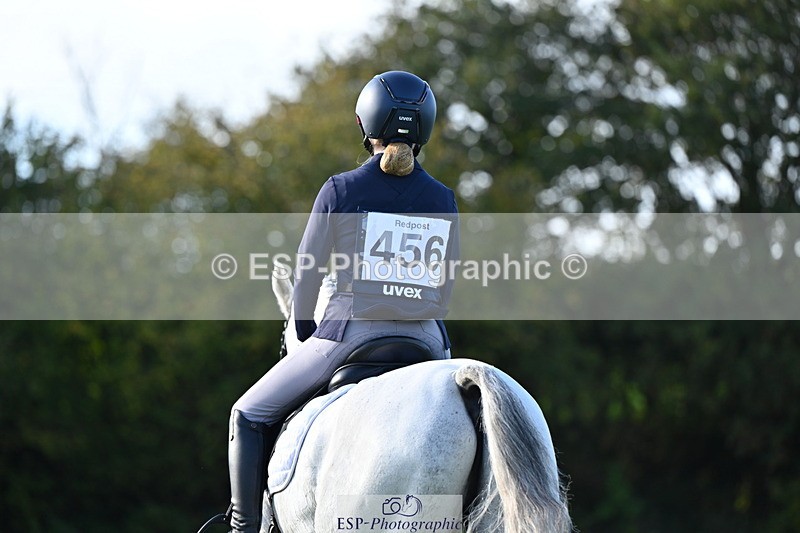 251024A-103246-08071 - F-456-Sophie.Hilliard