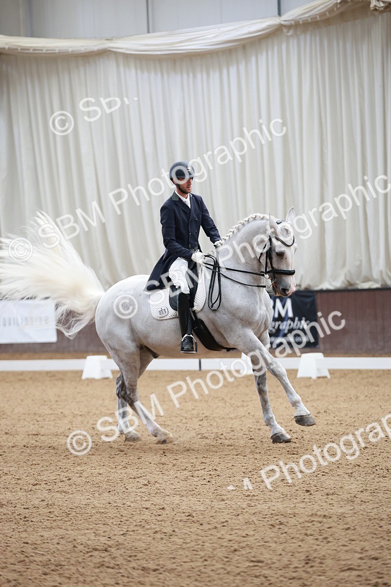 SBM_008638 - Class 14 - FEI PSG - 9.30-10.30