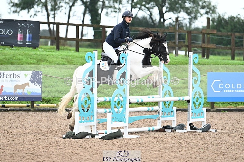 240908A-100401-02802 - Cls 11 Nat Am 85cm Qualifier