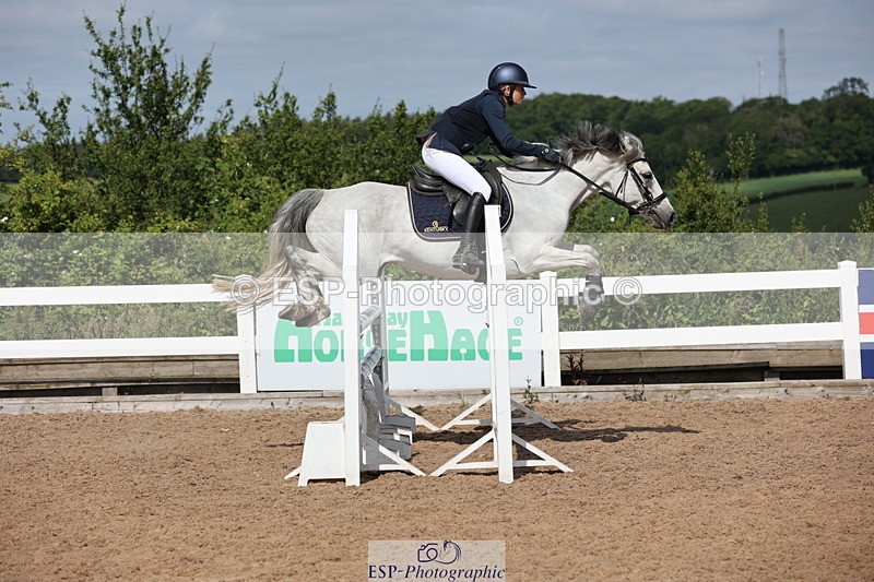 240629A-100321-03941 - Cls 17 Discovery and 90cm Open