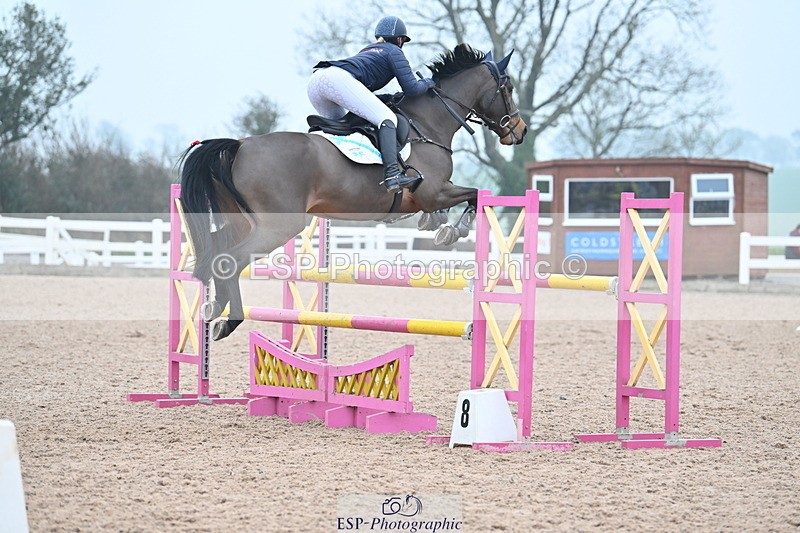 240113A-132956-02205 - Cls 12 Newcomers and 1.10m Open