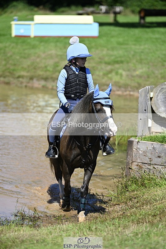 240728B-112629-01070 - Theo's Group XC