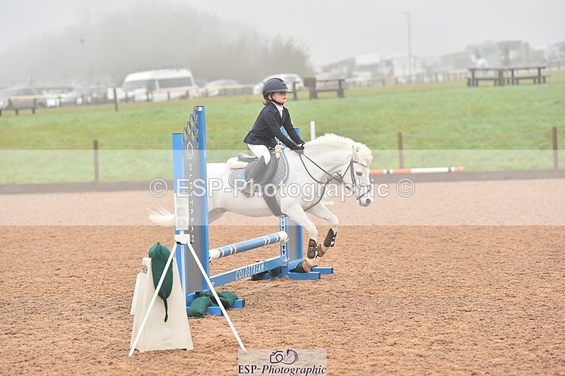 231118A-091320-00748 - Cls 16+17 Club and Schools 60cm