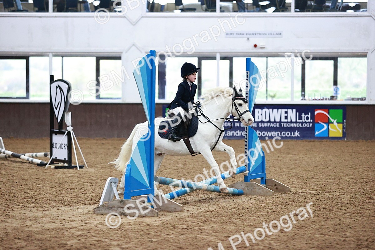 SBM_000083 - Class 1 - Cross Pole Jumping 30cm 40cm