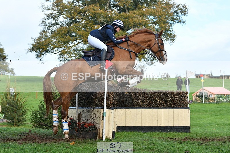 251025A-154705-21916 - G-574-Abbie.Rogers