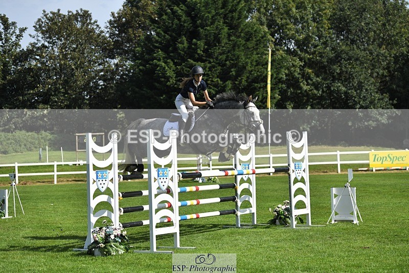 230908-114051-01187 - Cls 2 Snr Foxhunter & 1.20m Open