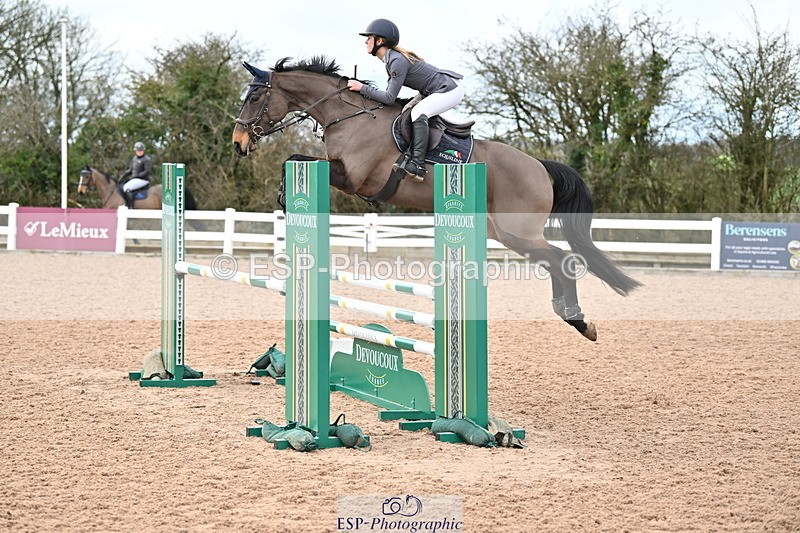 240224A-115227-03514 - Cls 11 Snr 1.05m and 1.10m Open