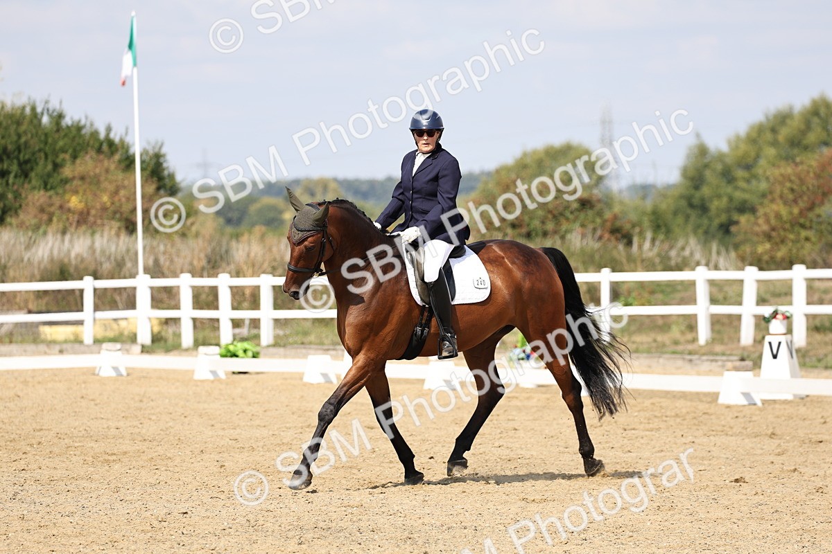 SBM_018581 - Class 16 - Novice 5 - 12.08-13.11